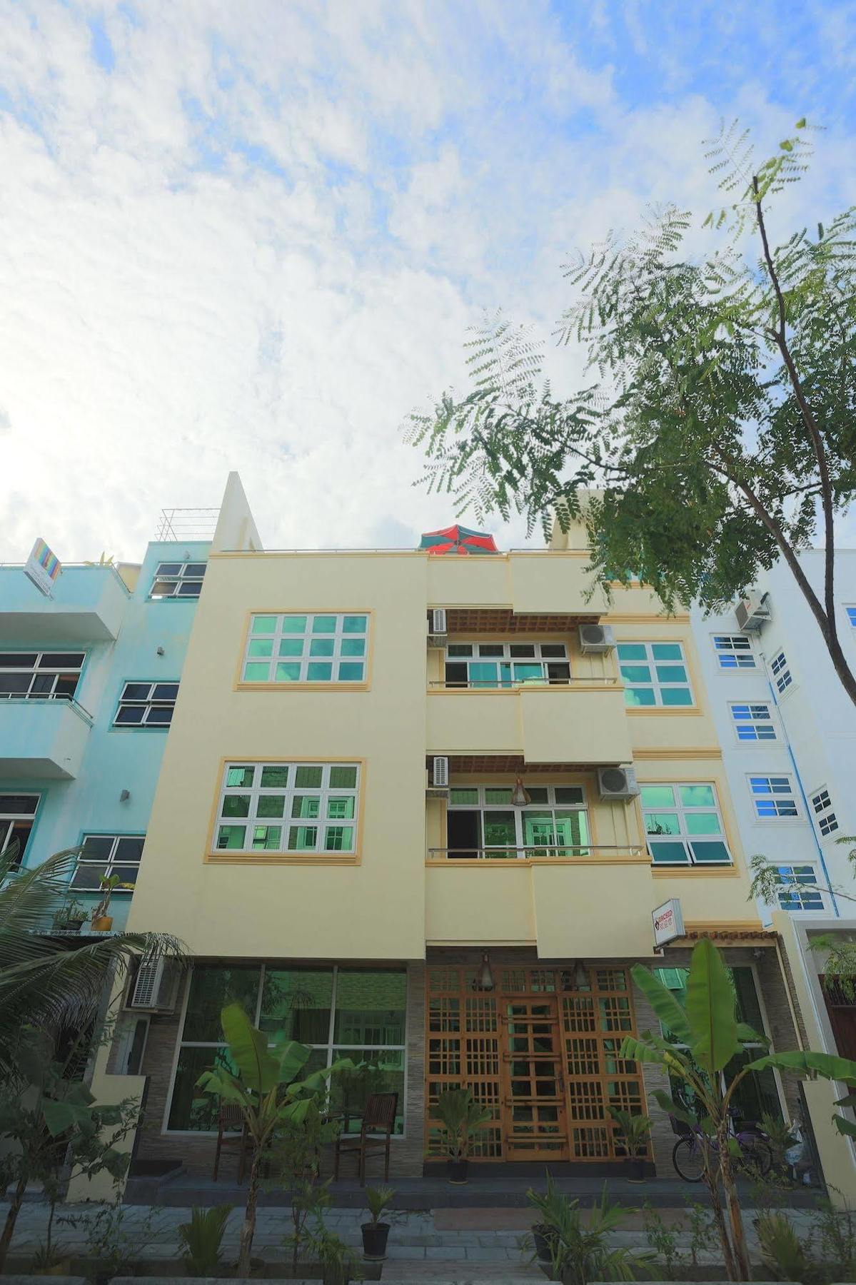 Demal Orchid Hotel Hulhumale Exterior photo