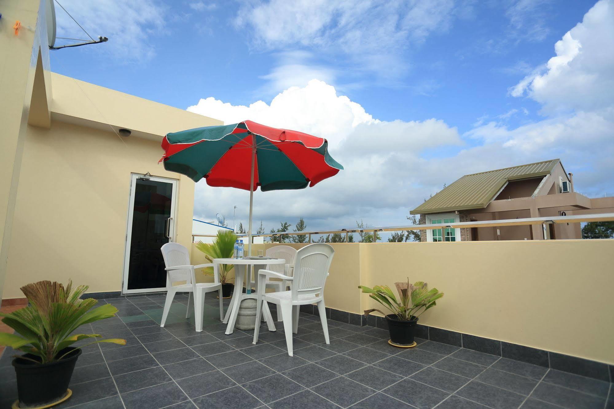 Demal Orchid Hotel Hulhumale Exterior photo